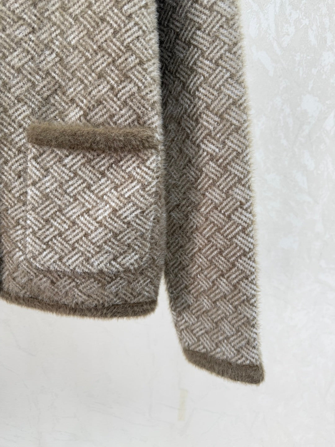 CHANEL 25S ROUND-NECK CARDIGAN 511