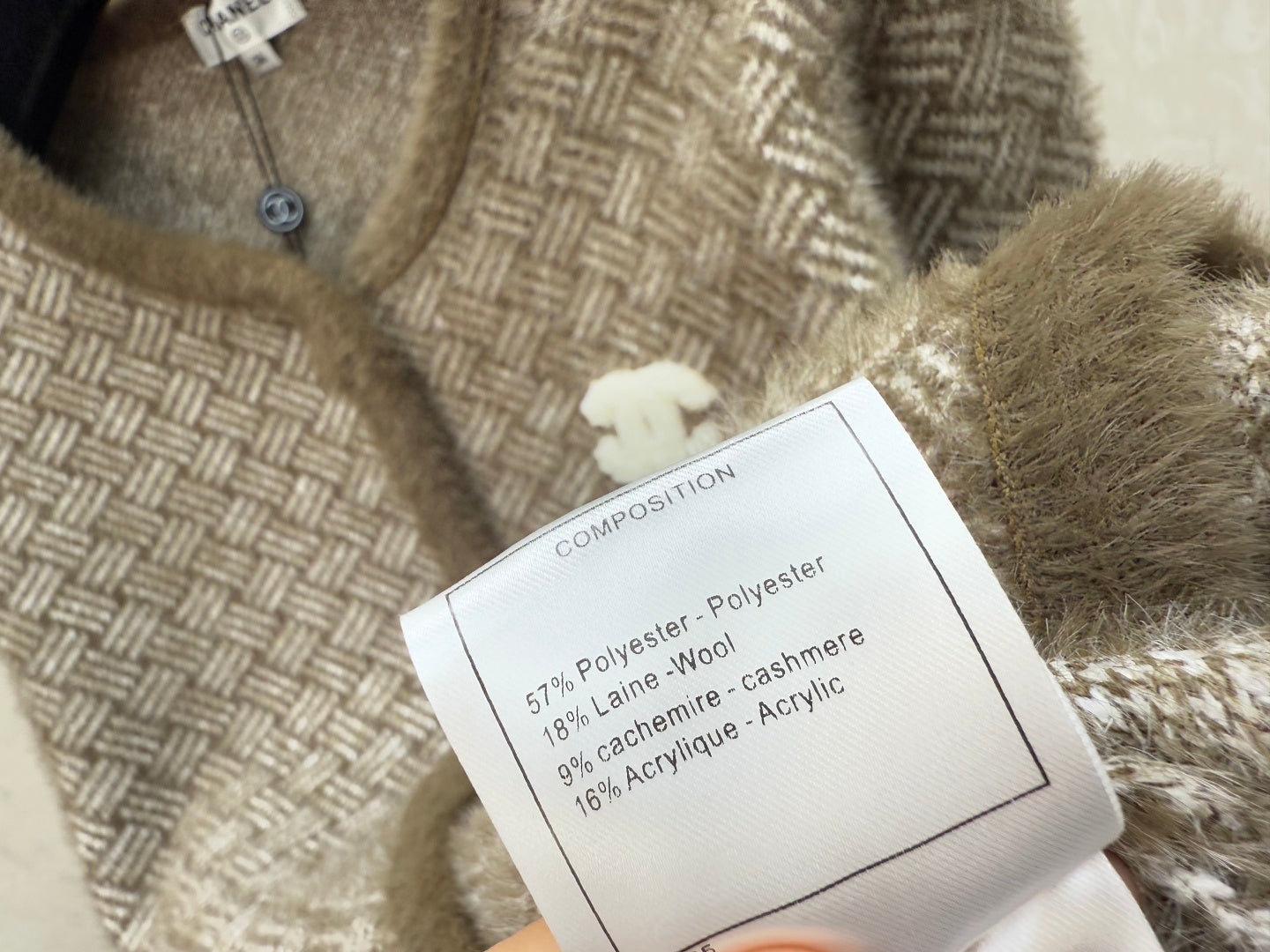 CHANEL 25S ROUND-NECK CARDIGAN 511