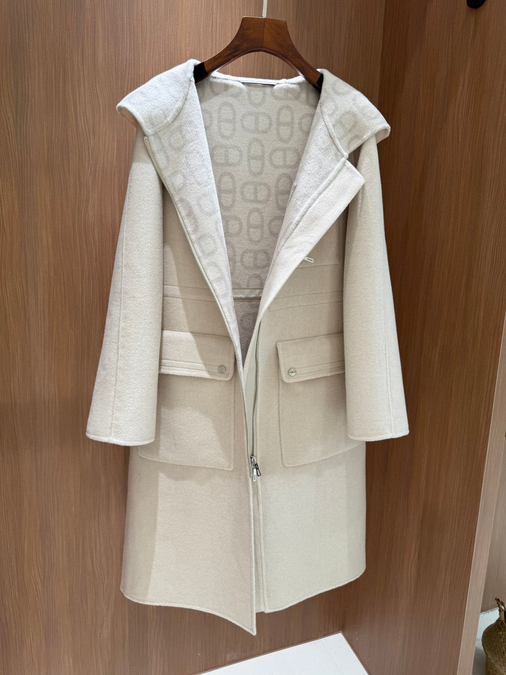 HERMES 25S CASHMERE COAT 195