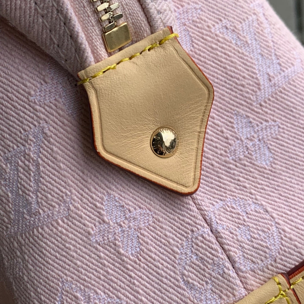 COSMETIC POUCH 27 IN PINK MONOGRAM DENIM GOLD HARDWARE