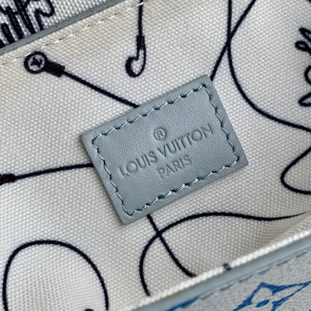 NANO STEAMER 18 IN GREY MONOGRAM ECLIPSE CANVAS MULTICOLOR GRADIANT LOGO