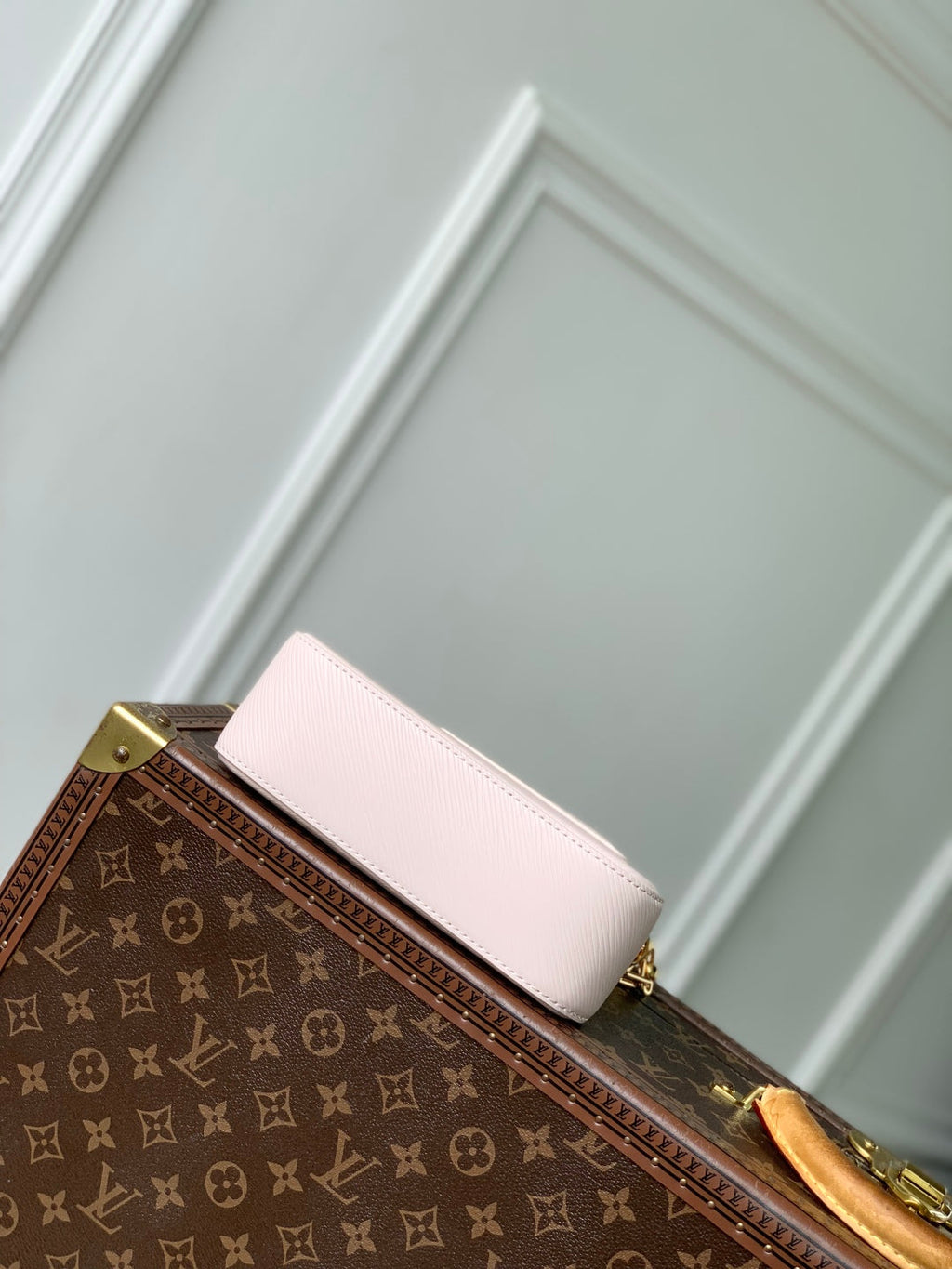 MARELLINI LV X TM 19 IN PINK CHEEKY CHERRY BLOSSOM EPI CALFSKIN