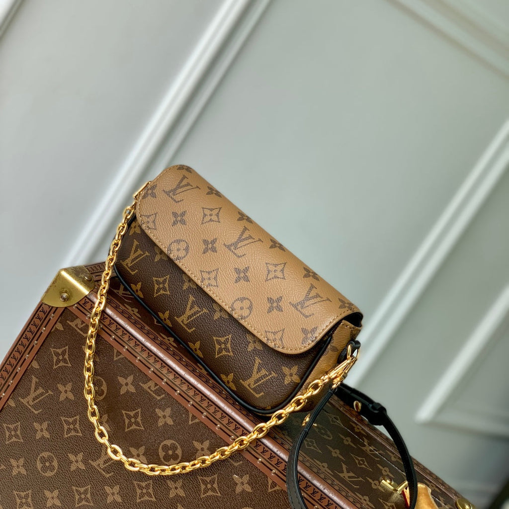 WALLET ON CHAIN IVY 23 IN BROWN MONOGRAM REVERSE CANVAS