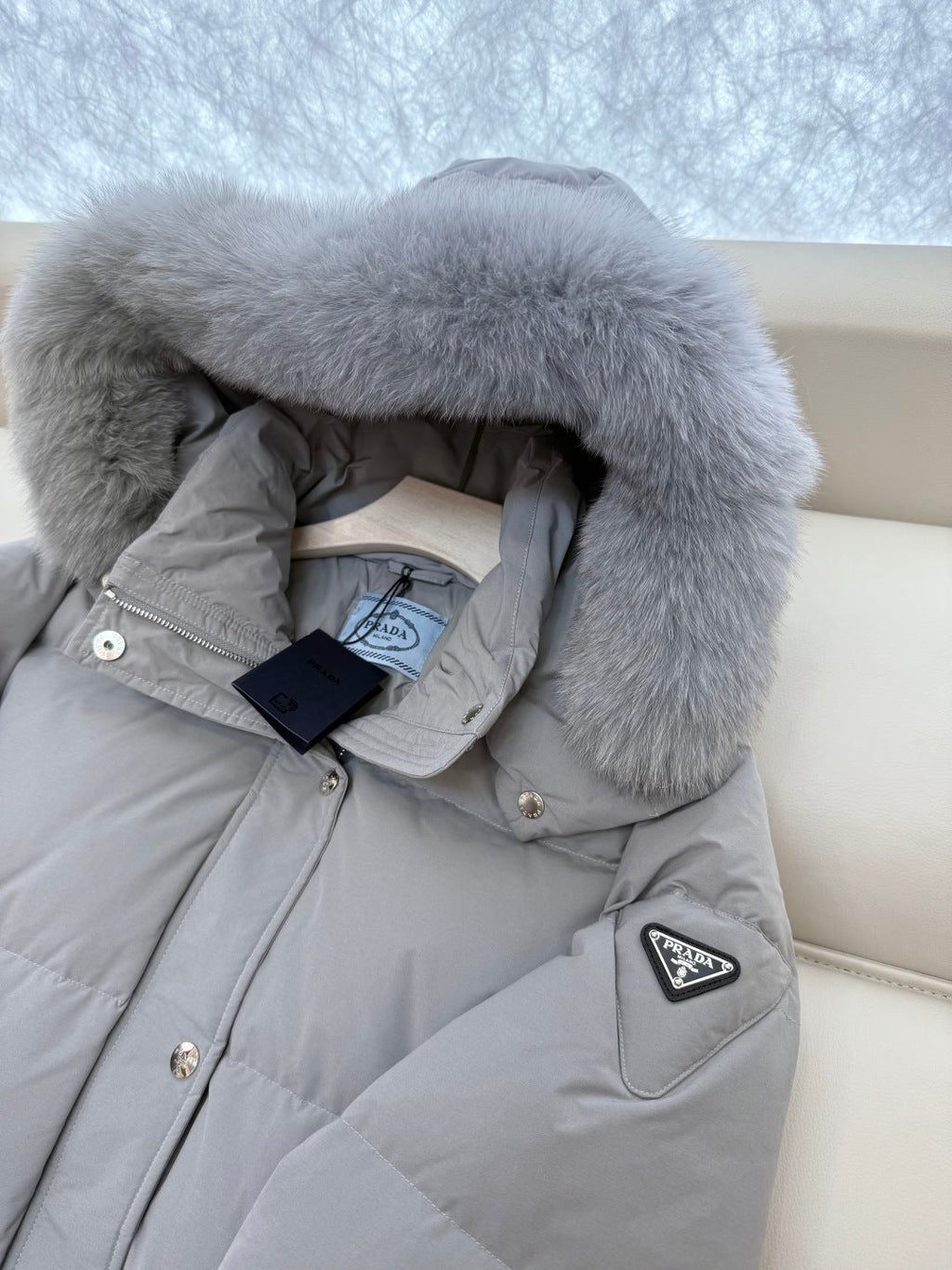 PRADA 25S DOWN JACKET 398