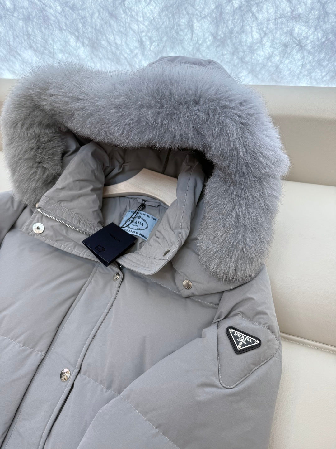 PRADA 25S DOWN JACKET 398