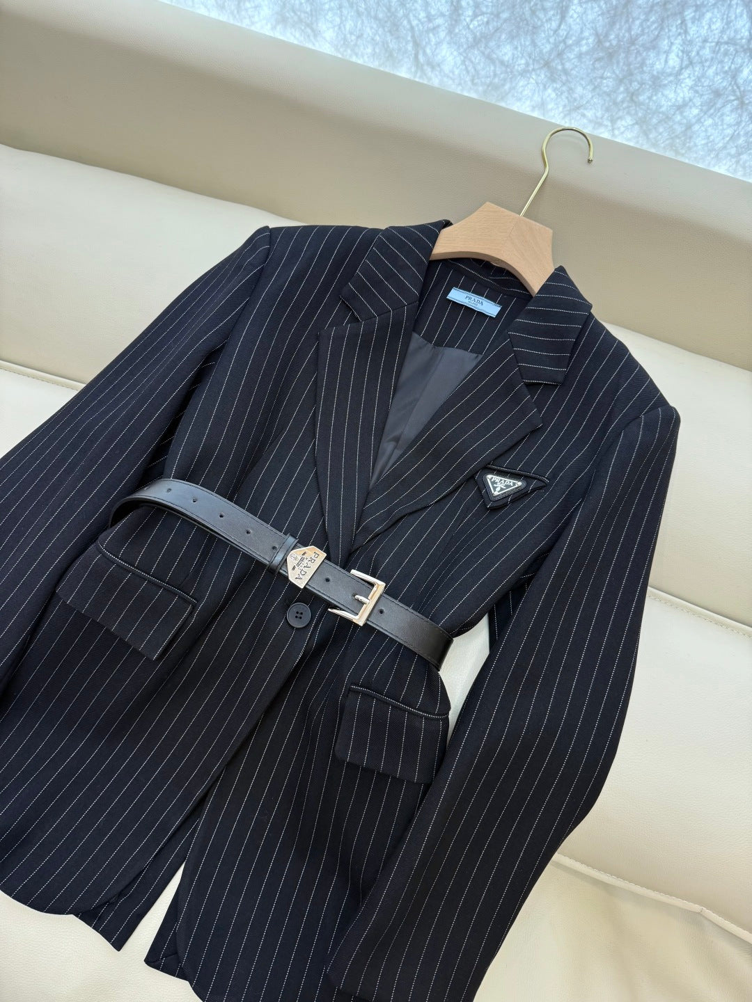 PRADA 25S BLAZER 552