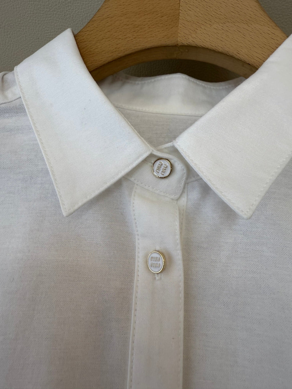 MIUMIU SHIRT STYLE 649