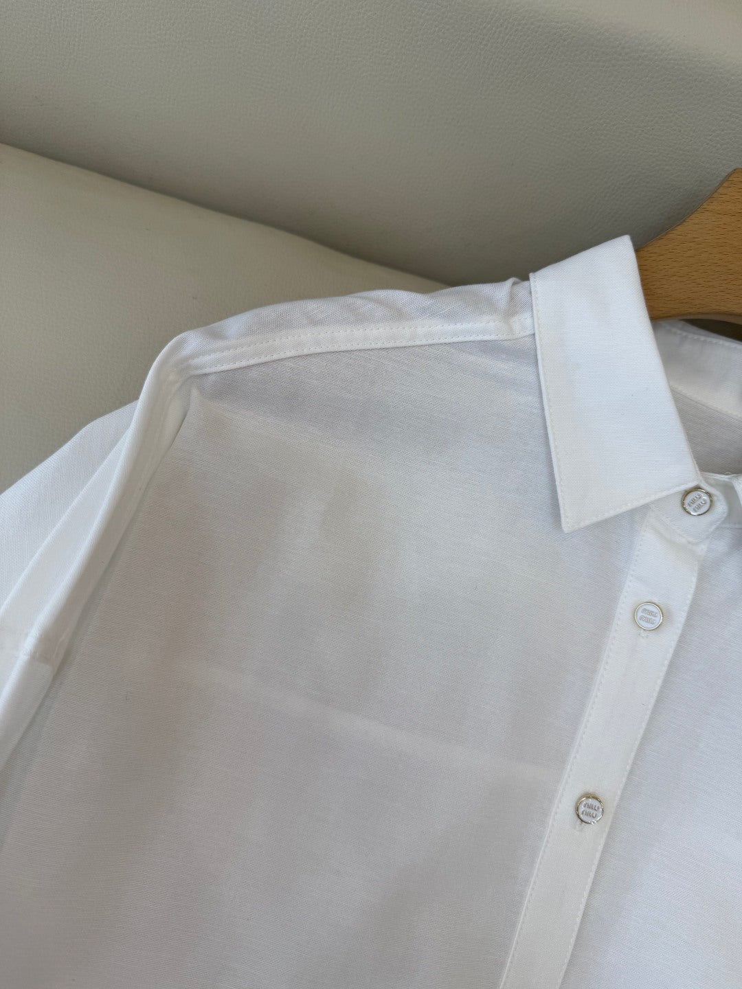 MIUMIU SHIRT STYLE 649