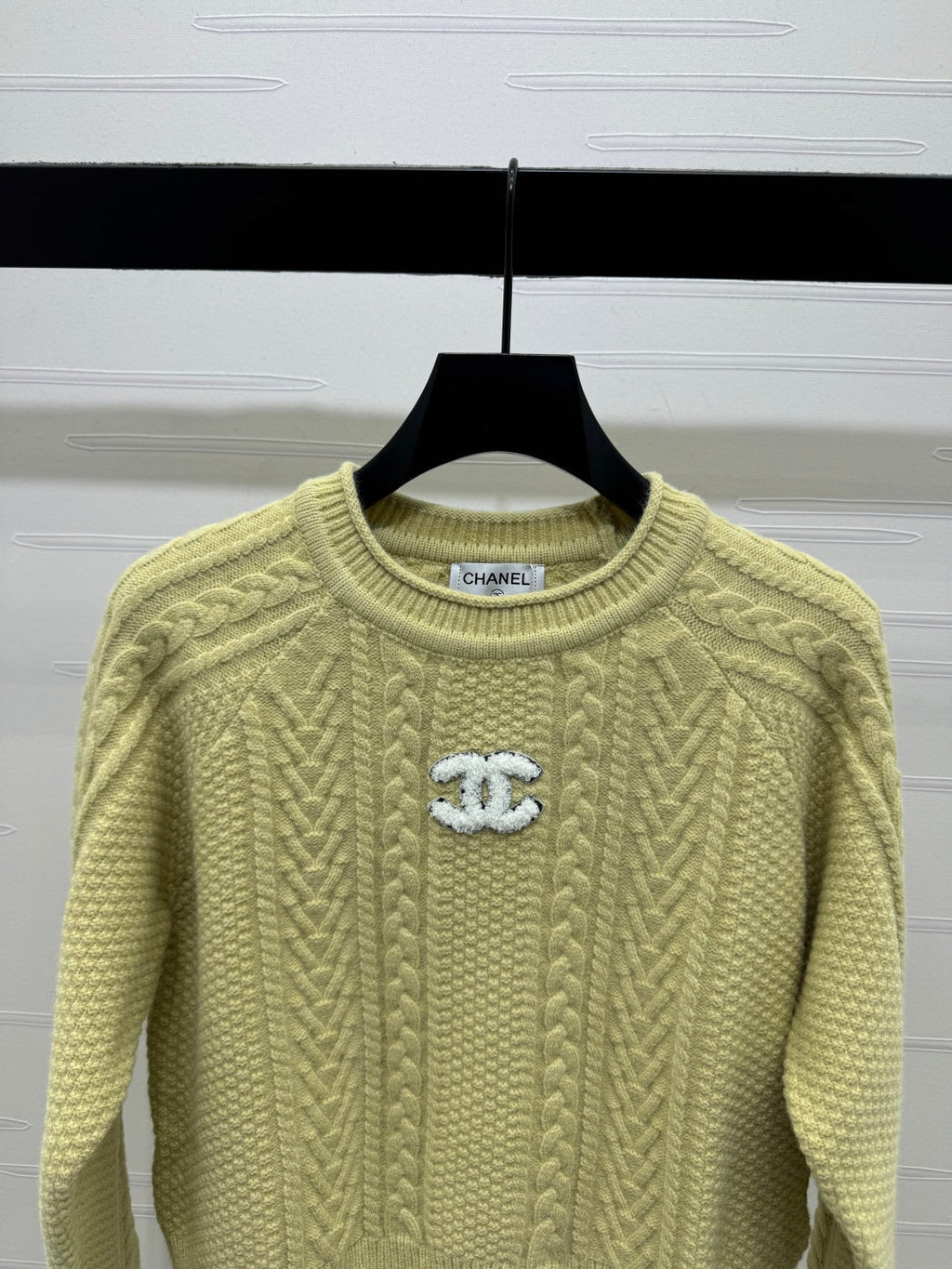 CHANEL 25S KNITTED SWEATER 469