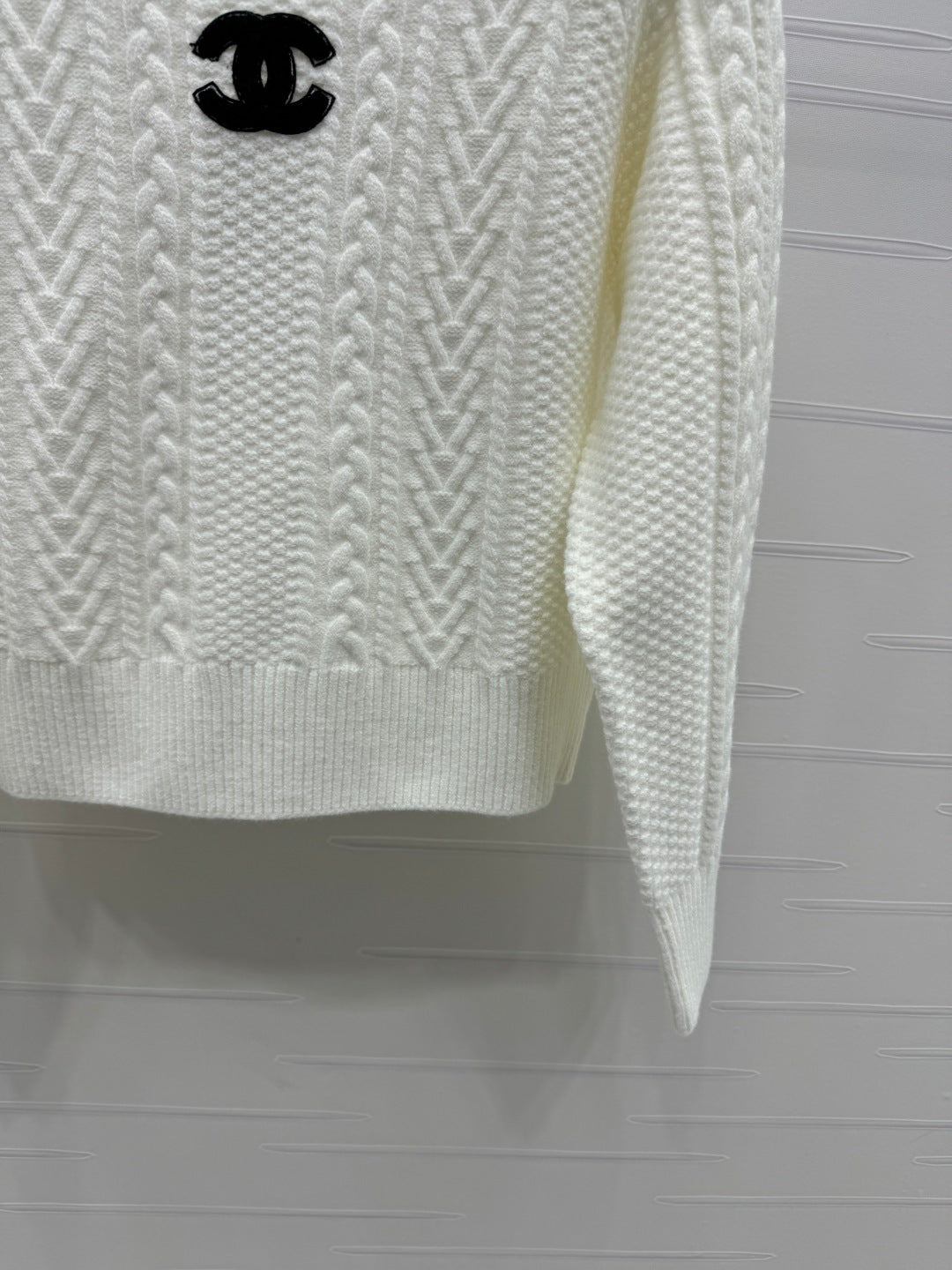 CHANEL 25S KNITTED SWEATER 467