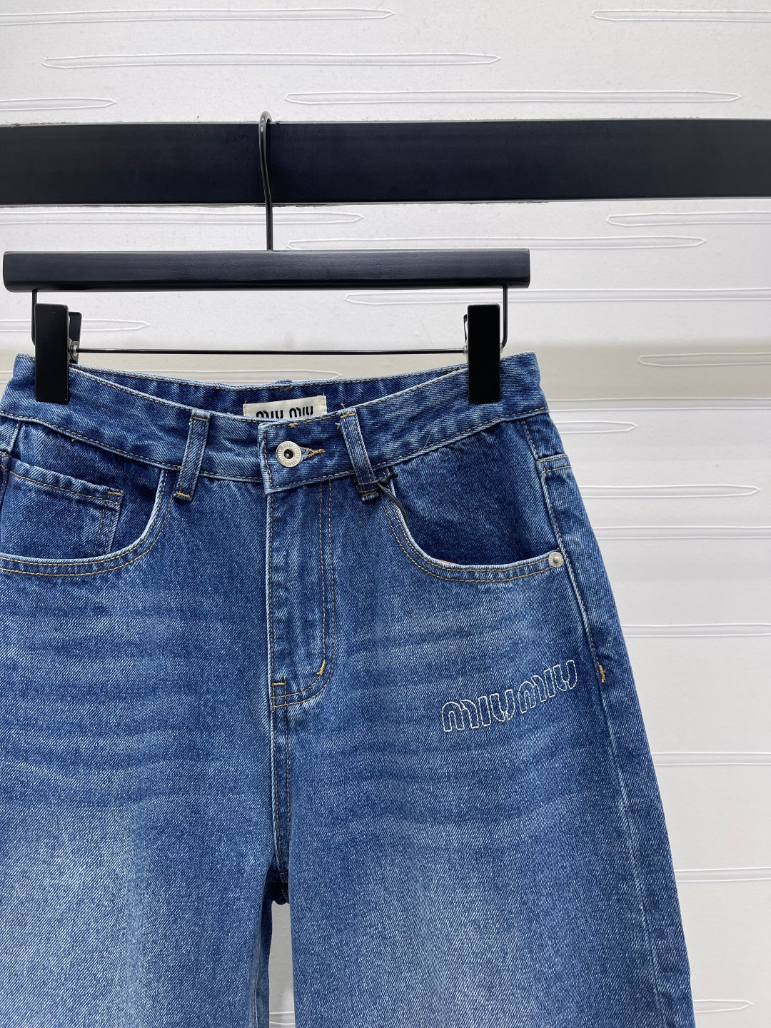 MIUMIU JEANS STYLE 814