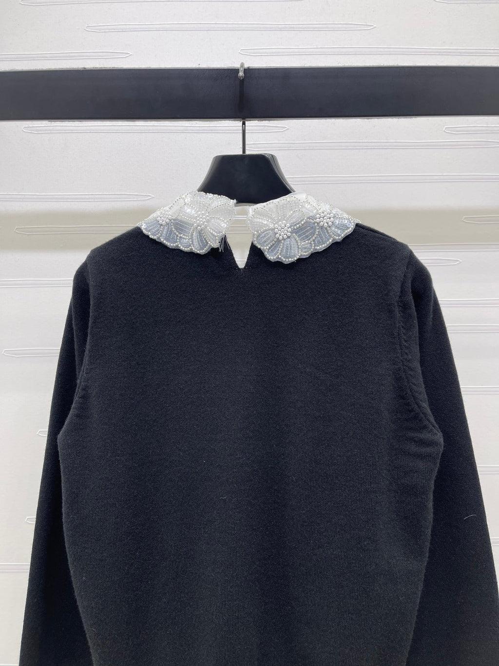 MIUMIU LACE-COLLAR SWEATER STYLE 816