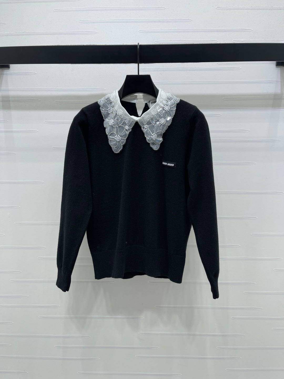 MIUMIU LACE-COLLAR SWEATER STYLE 816