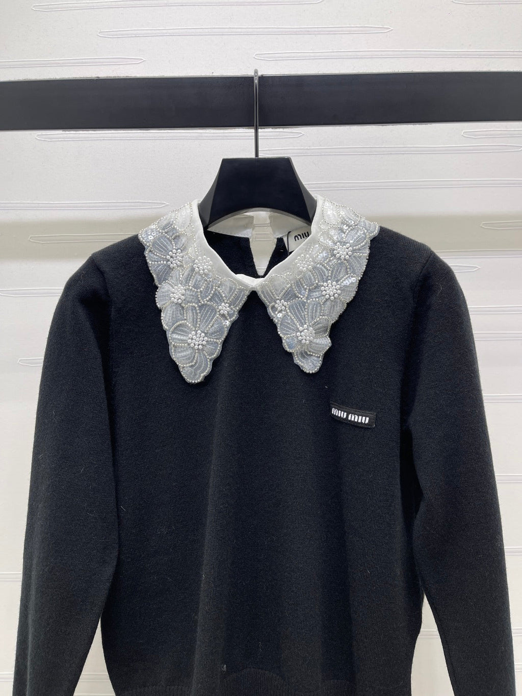 MIUMIU LACE-COLLAR SWEATER STYLE 816