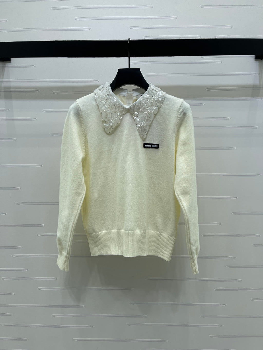 MIUMIU LACE-COLLAR SWEATER STYLE 815