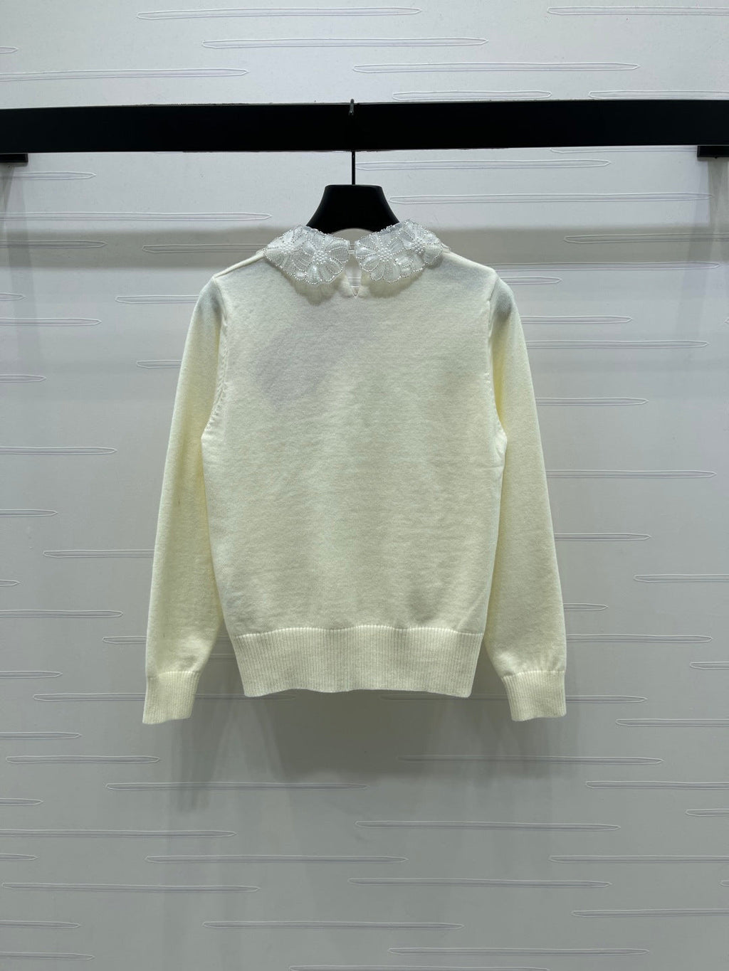 MIUMIU LACE-COLLAR SWEATER STYLE 815