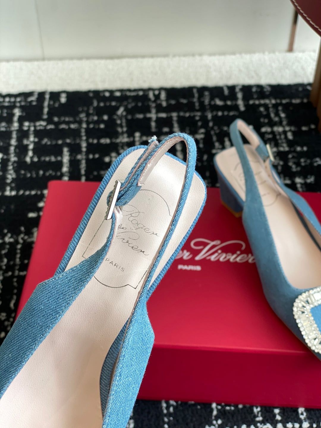 ROGER VIVIER 25S VIVIER SLINGBACK 45MM IN BLUE DENIM EMBELLISHED CRYSTALS