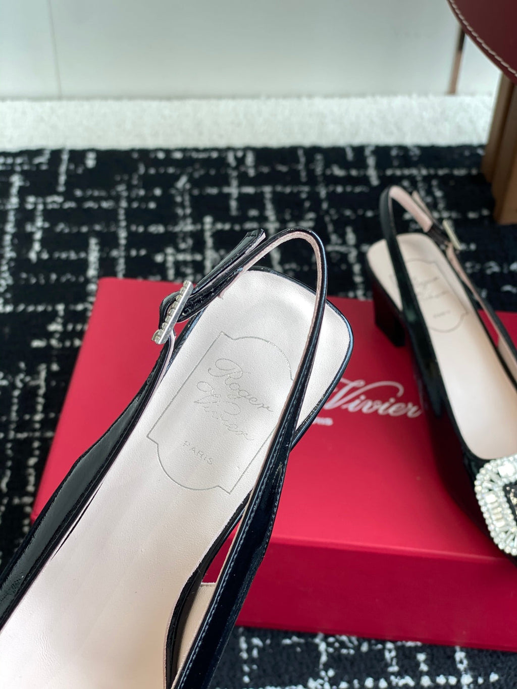 ROGER VIVIER 25S VIVIER SLINGBACK 45MM IN BLACK CALFSKIN EMBELLISHED CRYSTALS