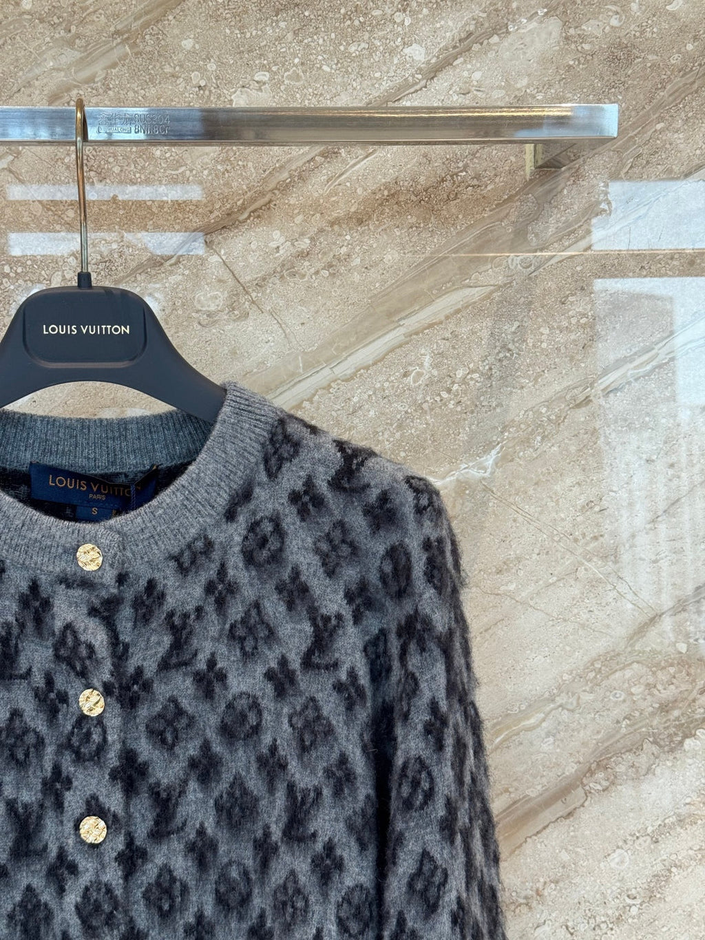 LV 25S CARDIGAN 0004