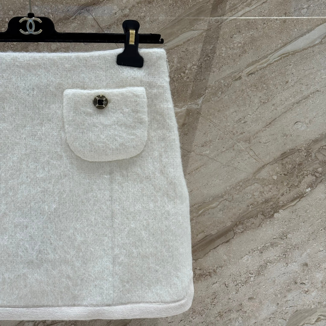 CHANEL 25S KNIT MIDI SKIRT 532