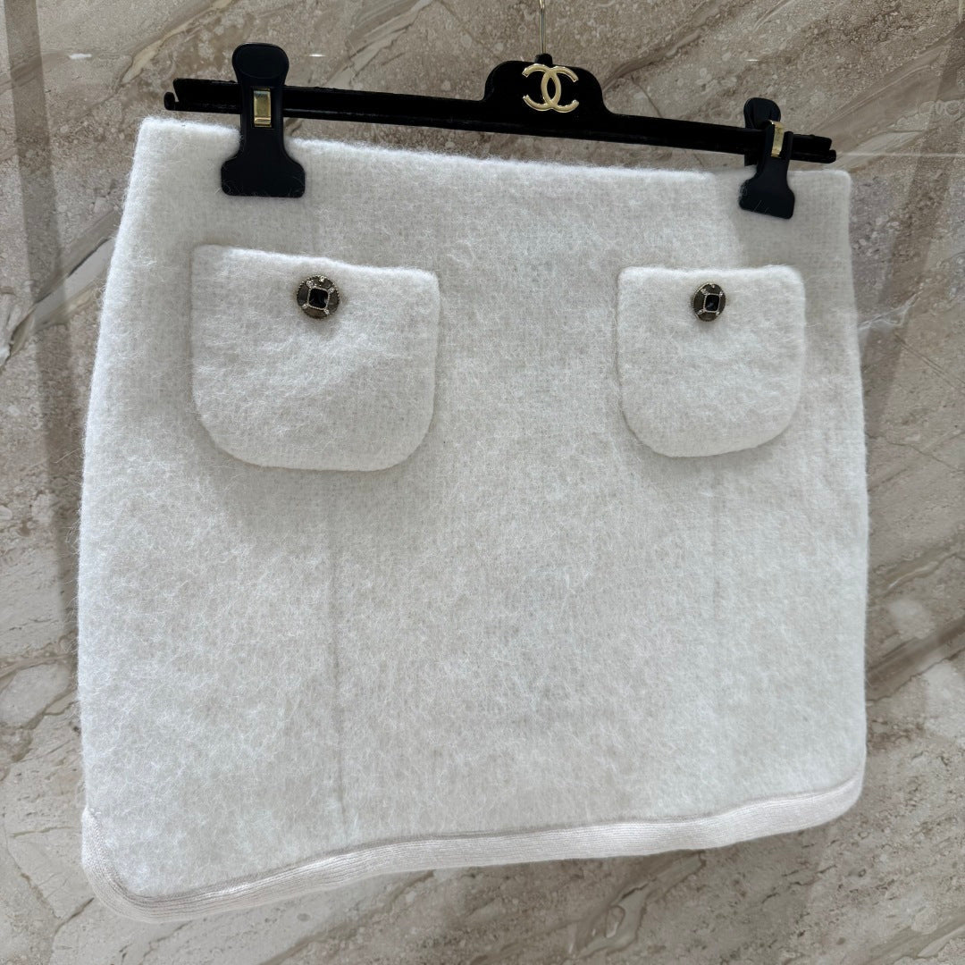 CHANEL 25S KNIT MIDI SKIRT 532