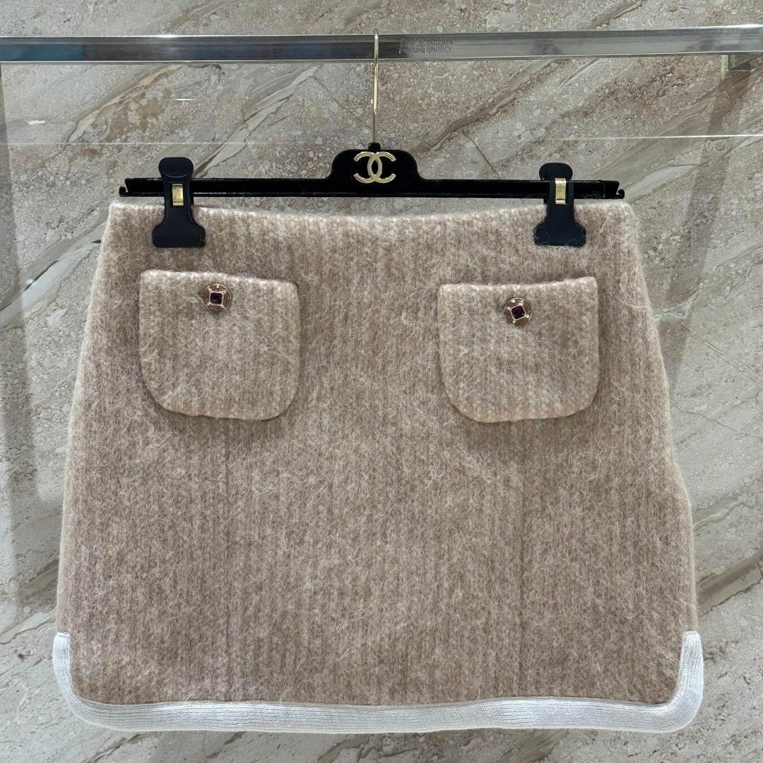 CHANEL 25S KNIT MIDI SKIRT 530