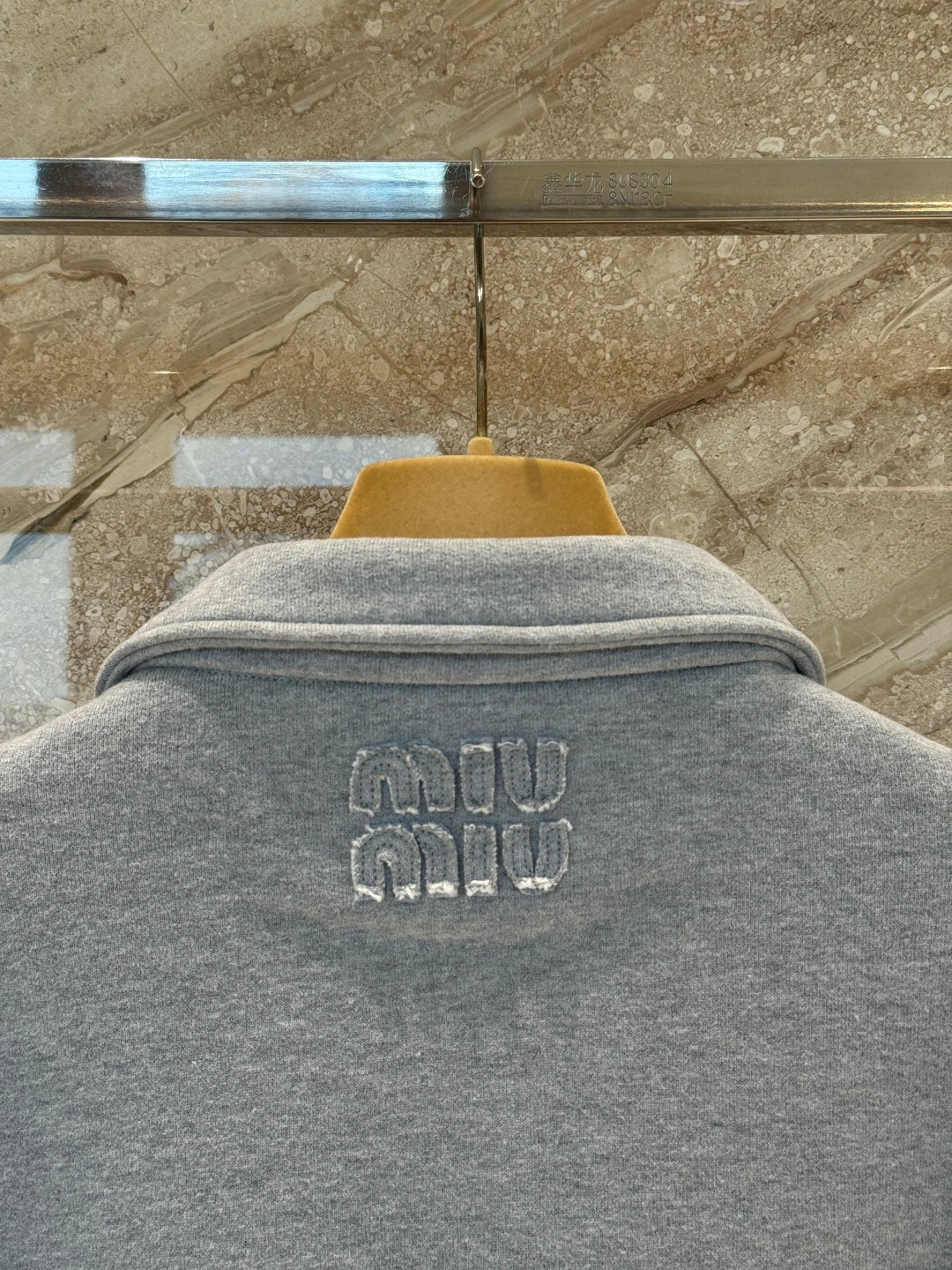 MIUMIU POLO SWEATSHIRT STYLE 652