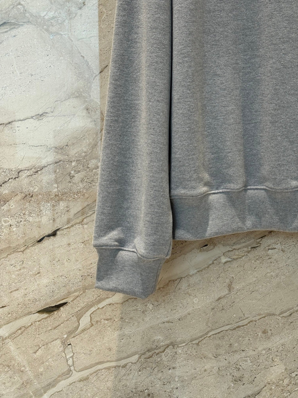 MIUMIU POLO SWEATSHIRT STYLE 652