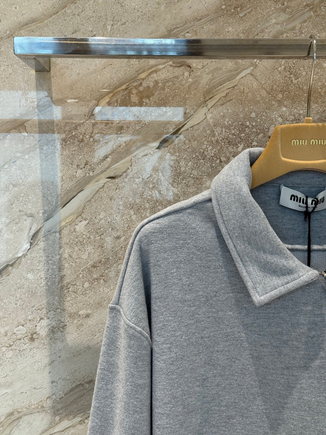 MIUMIU POLO SWEATSHIRT STYLE 652