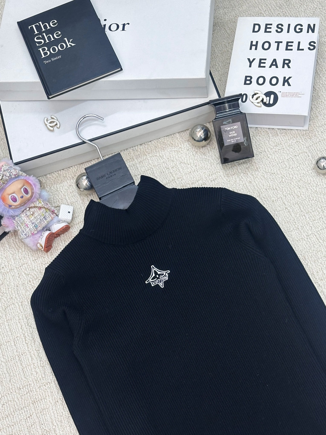 LV 25S LOGO-EMBROIDERED SWEATER 0073