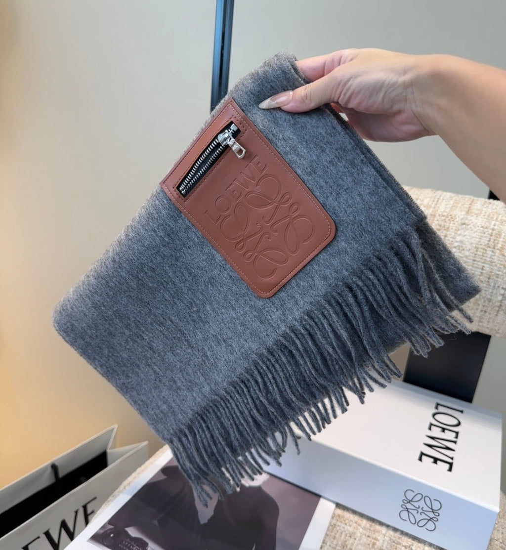 LOEWE 25S SCARF 180 IN CASHMERE 858212