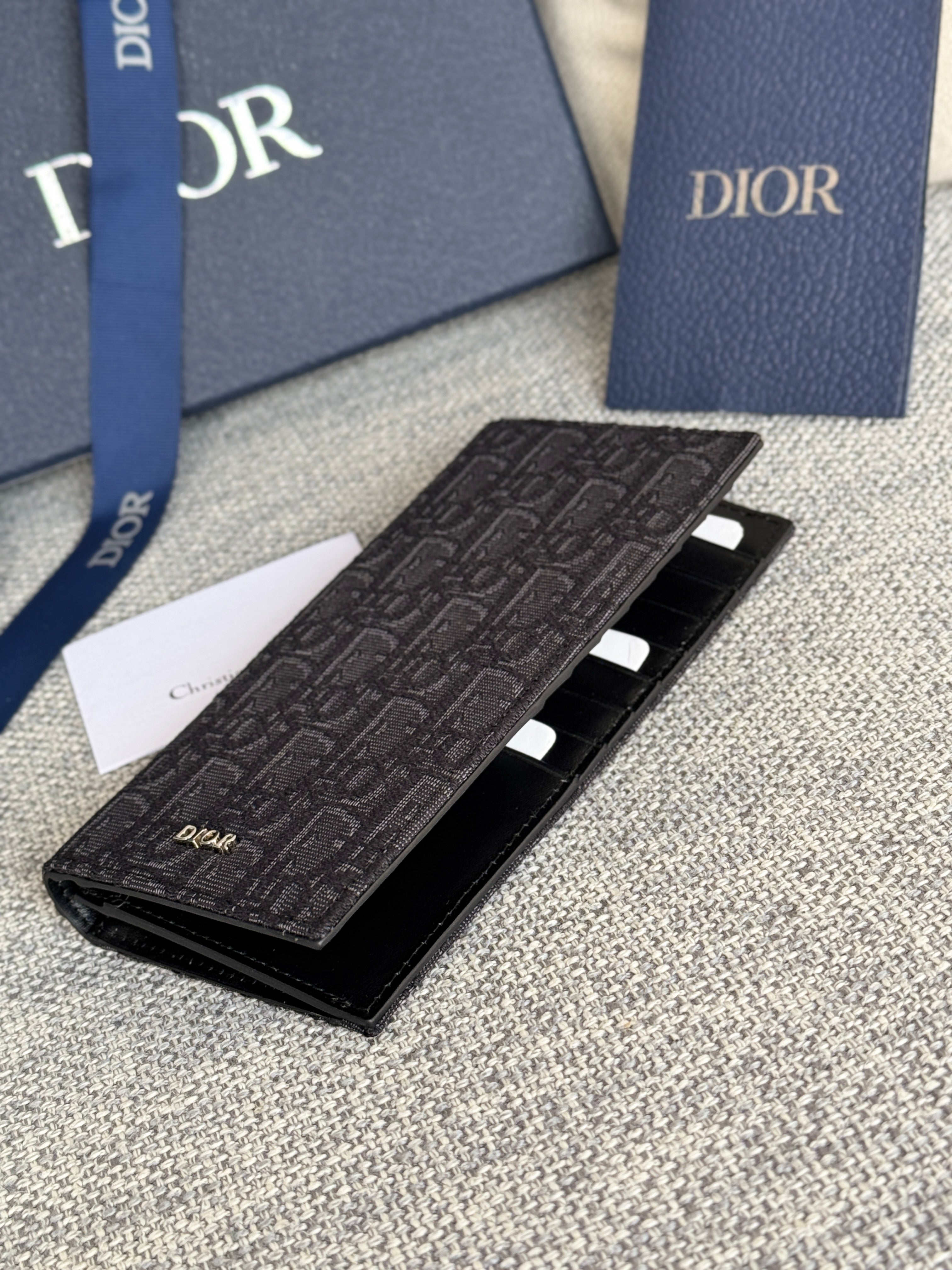 VERTICAL LONG WALLET 19 IN BLACK MONOGRAM OBLIQUE JACQUARD