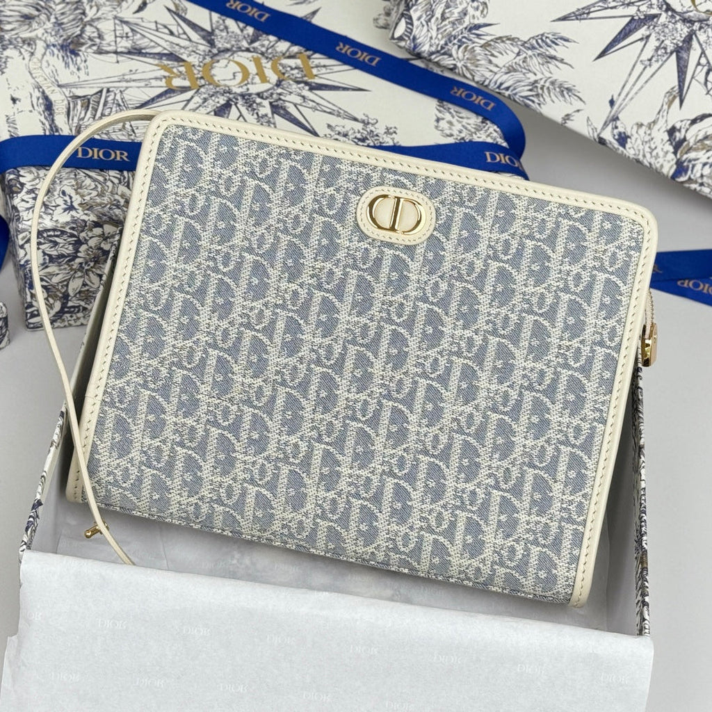 DIOR 25S 30 MONTAIGNE DEA POUCH LIGHT BLUE OBLIQUE JACQUARD 26 IN CANVAS