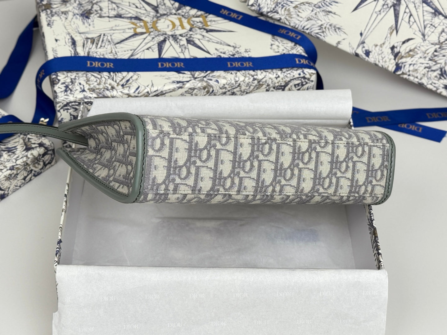 DIOR 25S 30 MONTAIGNE DEA POUCH GRAY OBLIQUE JACQUARD 26 IN CANVAS