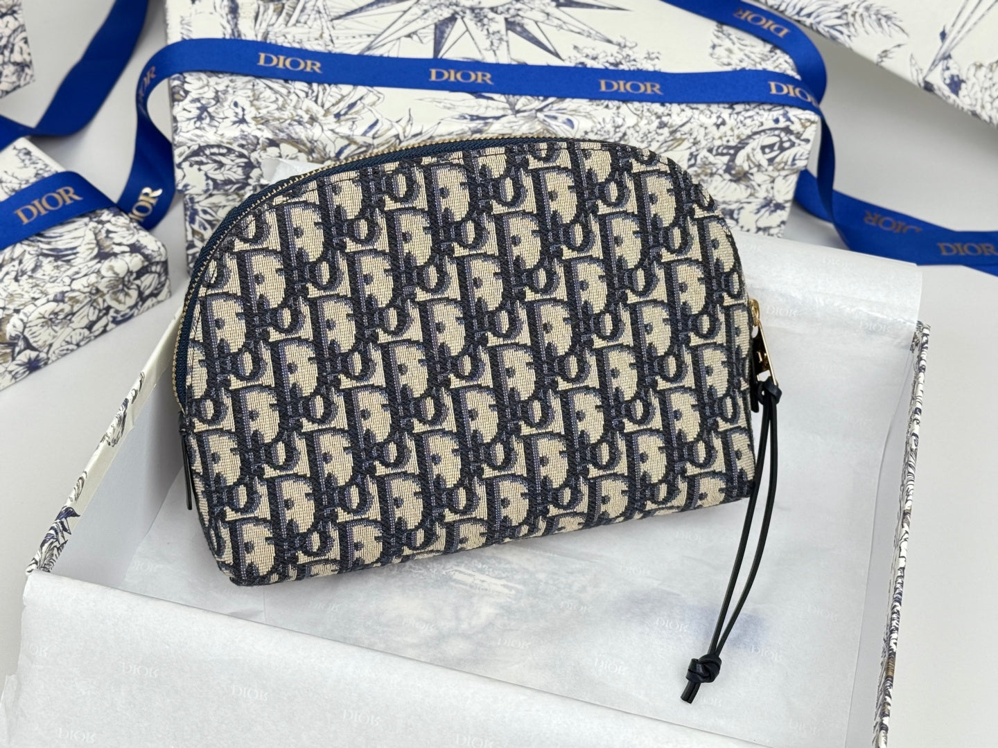 DIOR 25S 30 MONTAIGNE CLUTCH BAG 24 IN BLUE DIOR OBLIQUE JACQUARD