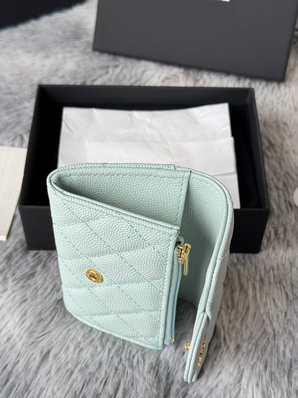 CHANEL 25S CLASSIC FLAP CARD HOLDER 11 IN SOFT MINT CAVIAR GOLD HARDWARE