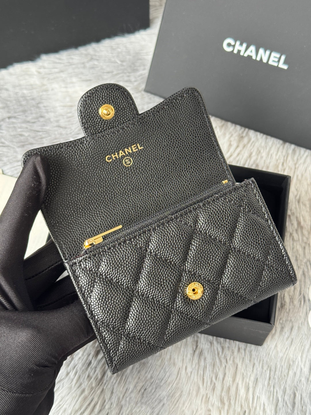 CHANEL 25S CLASSIC FLAP CARD HOLDER 11 IN BLACK CAVIAR GOLD HARDWARE