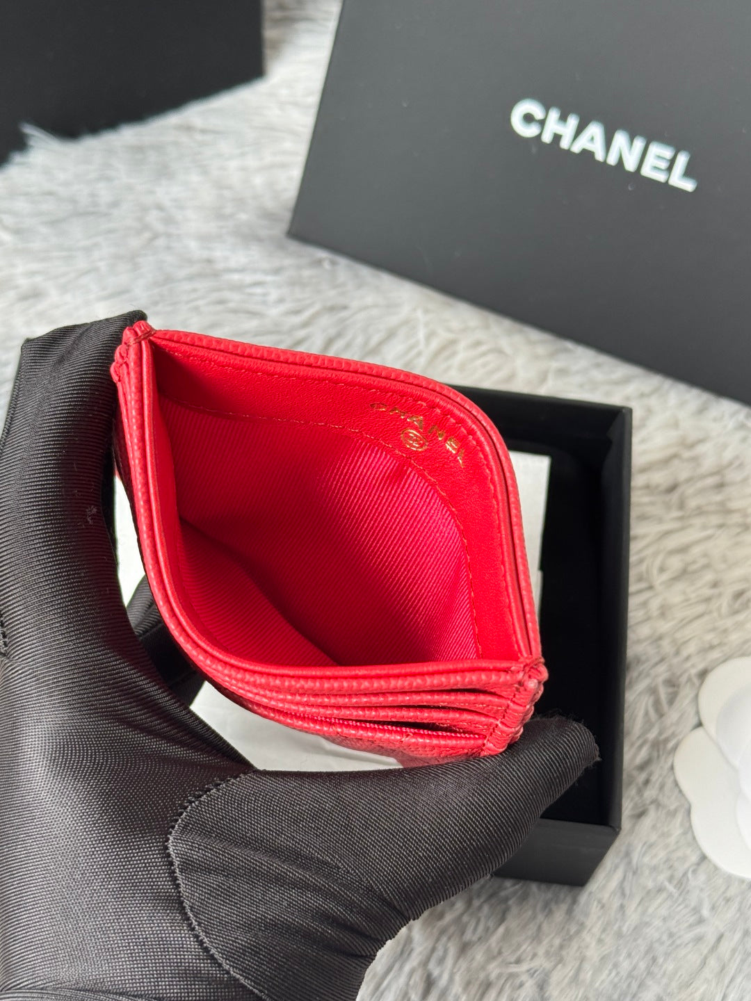 CHANEL 25S CARD HOLDER 11 IN VIVID RED CAVIAR GOLD HARDWARE