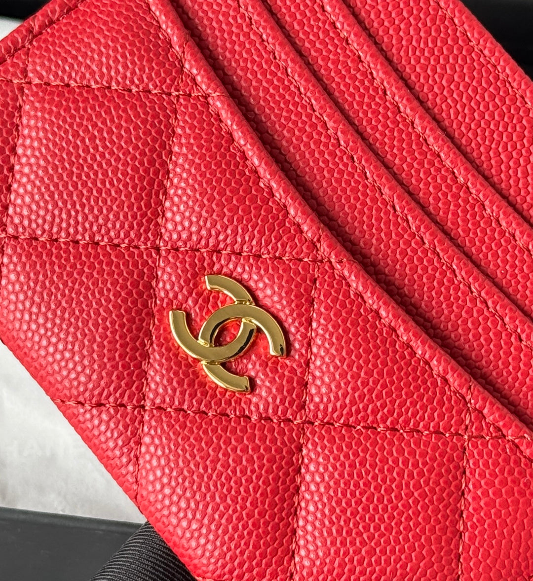 CHANEL 25S CARD HOLDER 11 IN VIVID RED CAVIAR GOLD HARDWARE