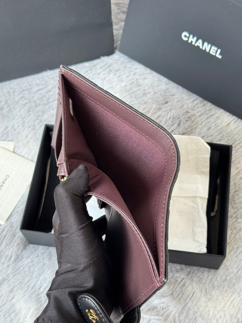 CHANEL 25S MULTI PURPOSE PASSPORT WALLET 15 IN BLACK LAMBSKIN GOLD HARDWARE