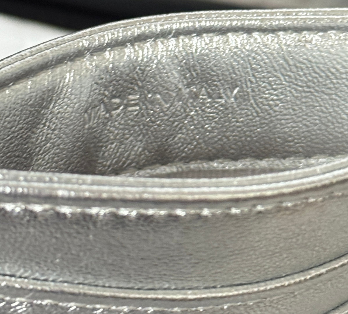 CHANEL 25S CARD HOLDER 11 IN SILVER LAMBSKIN GOLD HARDWARE