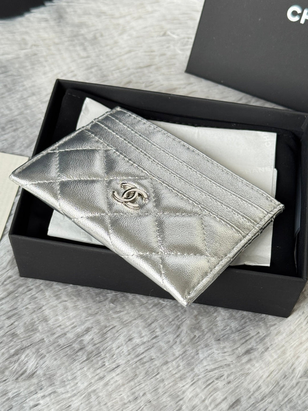 CHANEL 25S CARD HOLDER 11 IN SILVER LAMBSKIN GOLD HARDWARE