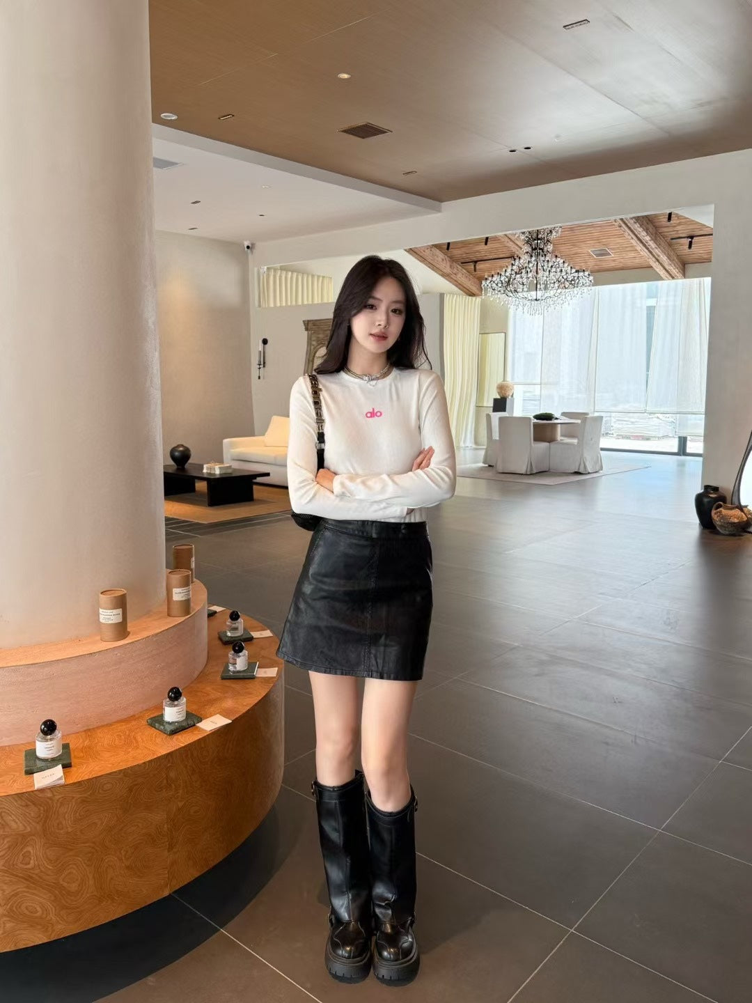 ALO LONG SLEEVE T-SHIRT STYLE 62