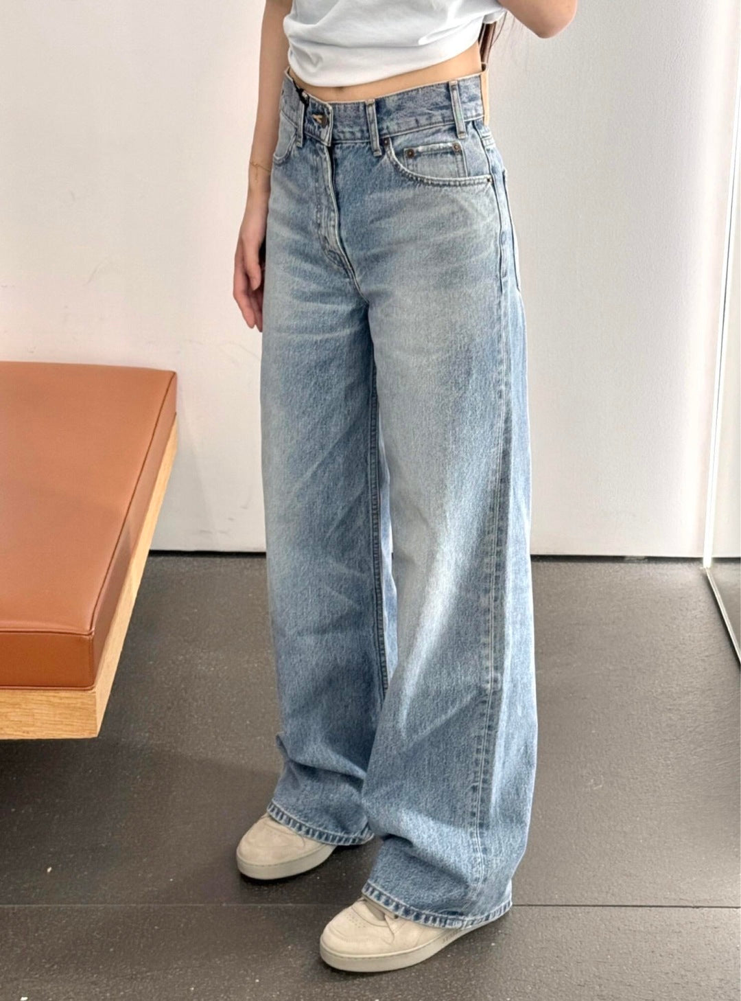 CELINE 25S JEANS 0074