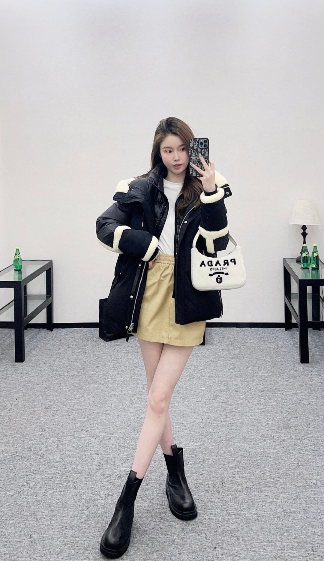 MONCLER 25S DOWN JACKET WITH HOOD 219