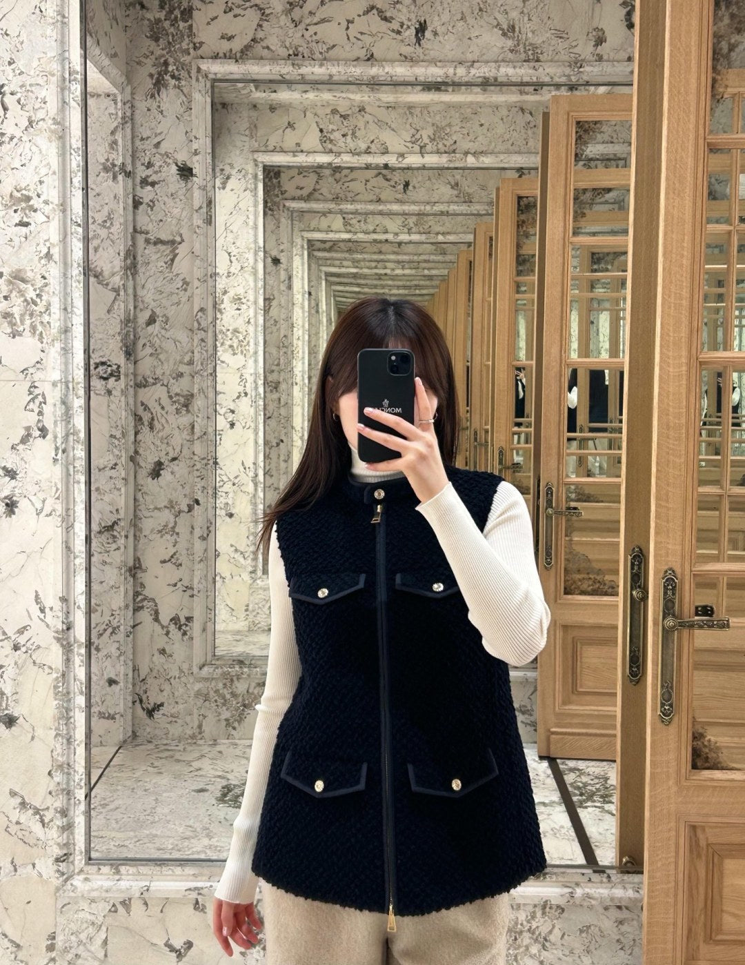 MONCLER WOOL GILET STYLE 185