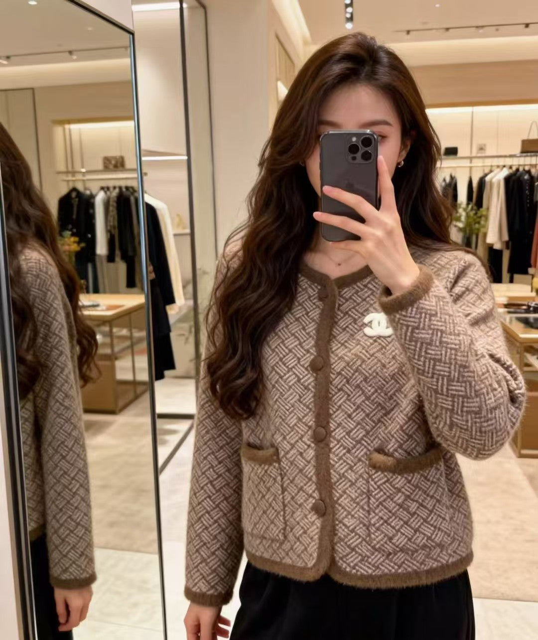 CHANEL 25S ROUND-NECK CARDIGAN 511