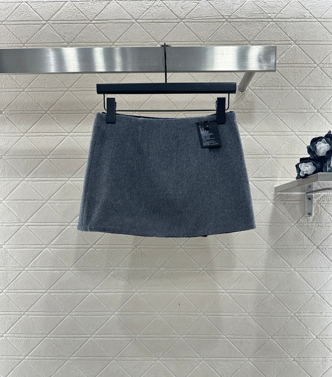 MIUMIU SKIRT STYLE 825