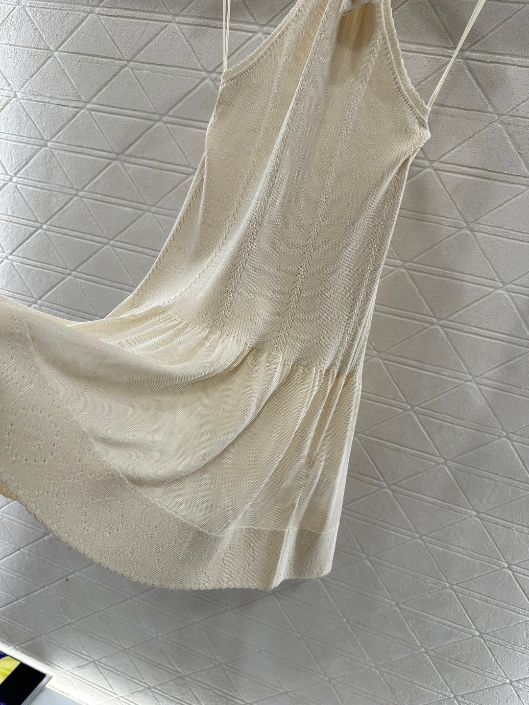 CHANEL 25S KNITTED HALTER TANK TOP 604