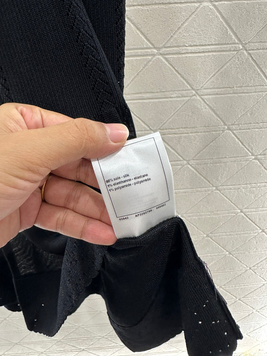 CHANEL 25S KNITTED HALTER TANK TOP 603